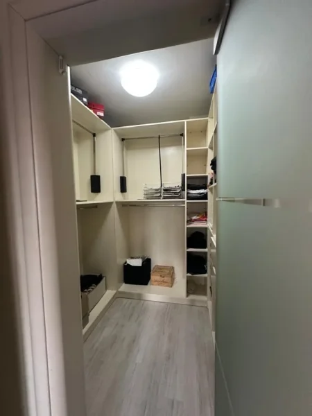 Tirane, shitet apartament 3+1 Kati 8, 142 m² (Rruga Mikel Maruli)