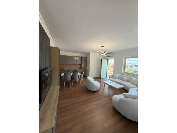 Durres, shitet apartament 2+1 Kati 2, 110 m² 148.000 € (Shkembi i Kavajes)