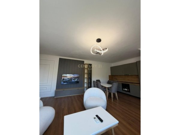 Durres, shitet apartament 2+1 Kati 2, 110 m² 148.000 € (Shkembi i Kavajes)