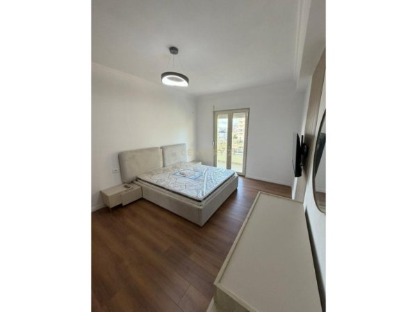 Durres, shitet apartament 2+1 Kati 2, 110 m² 148.000 € (Shkembi i Kavajes)
