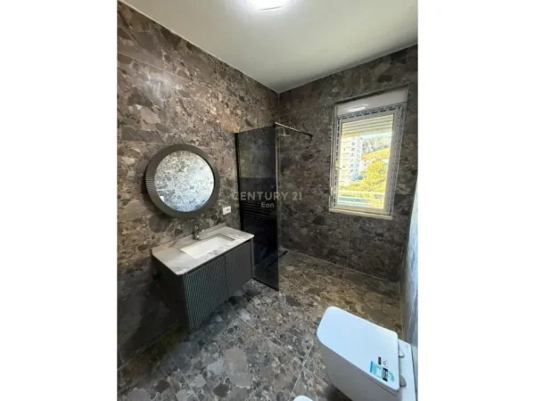 Durres, shitet apartament 2+1 Kati 2, 110 m² 148.000 € (Shkembi i Kavajes)