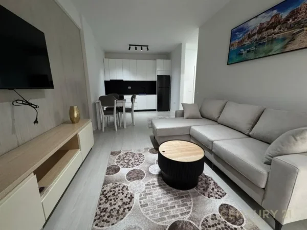Tirane, jepet me qera apartament 1+1 Kati 2, 73 m² 600 € (Kompleksi Star)