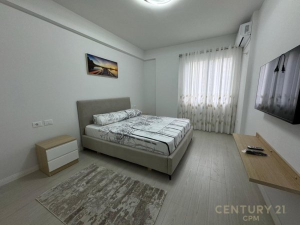 Tirane, jepet me qera apartament 1+1 Kati 2, 73 m² 600 € (Kompleksi Star)