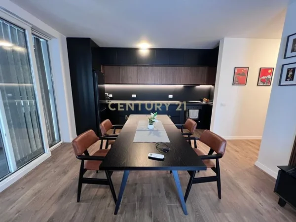 Tirane, shitet apartament 2+1+Aneks+Ballkon Kati 0, 334 m² 370.000 € (Sekret Garden Residence)