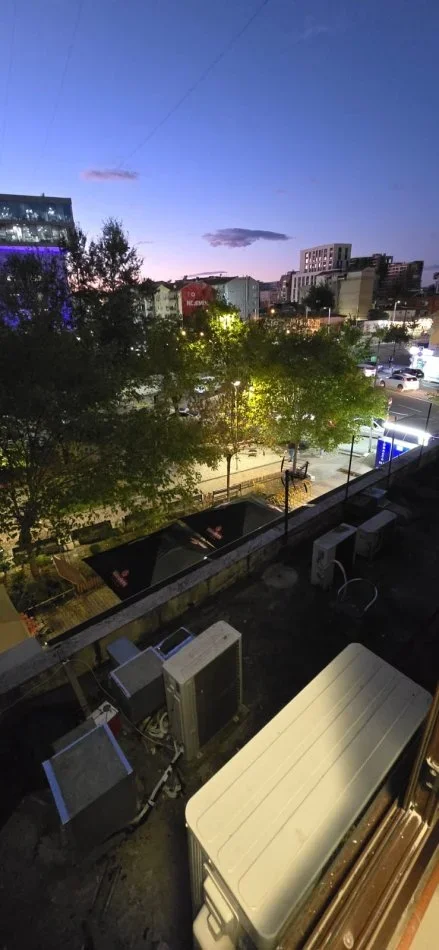 Tirane, jepet me qera nga Pronari, pa-komision apartament 1+1+Ballkon Kati 3, 65 m² (Komuna e Parisit te Lulishtja)