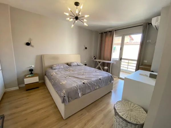 Tirane, shitet apartament 2+1+Ballkon Kati 4, 112 m² 224.000 € (KODRA E DIELLIT)