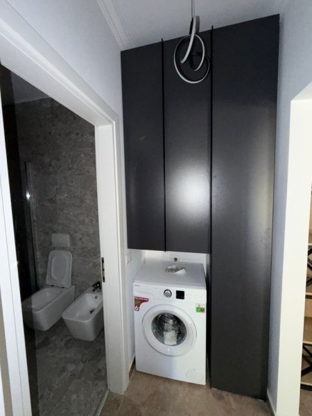 Durres, shitet apartament 1+1+Ballkon Kati 1, 56 m² 77.000 € (Shkembi i Kavajes)