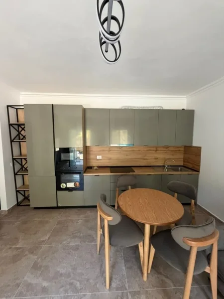 Durres, shitet apartament 1+1+Ballkon Kati 1, 56 m² 77.000 € (Shkembi i Kavajes)