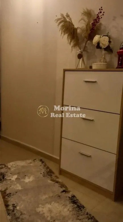 Tirane, jepet me qera apartament 1+1 Kati 2, 50 m² 350 € (Fresk)