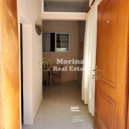 Tirane, jepet me qera apartament 3+1 Kati 2, 140 m² 550 € (Selite)