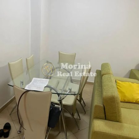 Tirane, jepet me qera apartament 2+1 Kati 2, 102 m² 600 € (Rruga Riza Cerova)
