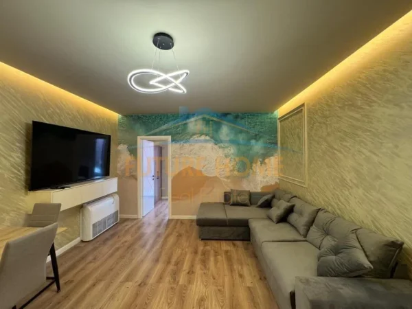 Shitet  Apartament 2+1,  210.000 € (Rezidenca Rose Garden, Teg)