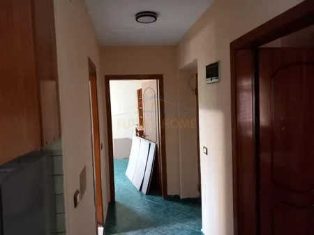 Tirane, shitet apartament 2+1 Kati 2, 71 m² 220.000 € 