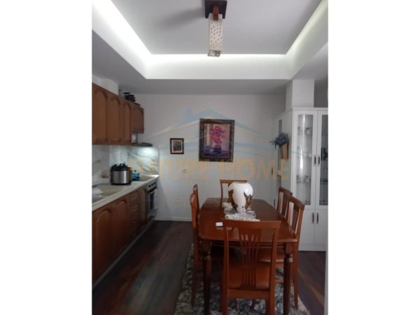 Tirane, jepet me qera Vile 2 Katshe Kati 1, 40 m² 1.000 € 