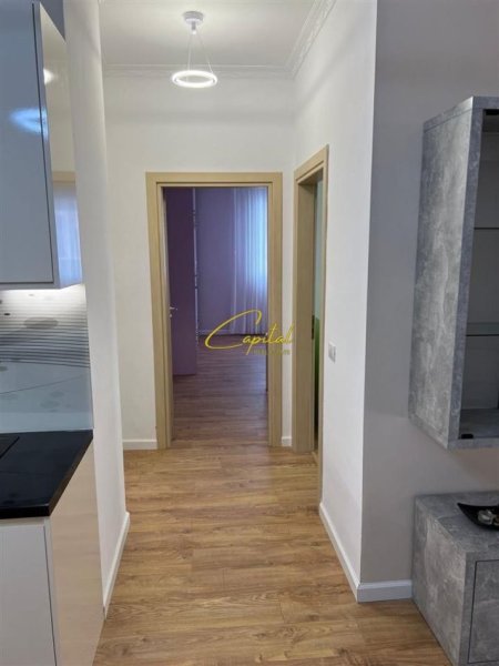 Tirane, jepet me qera apartament 2+1 Kati 2, 100 m² 800 € (RRUGA E ELBASANIT)