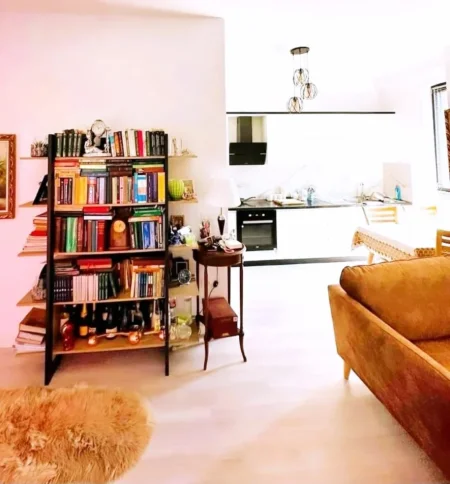 Tirane, shitet apartament 2+1 , 105 m² 189.000 € (Prane Farmacise 10)