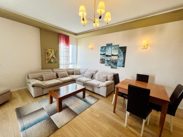 Tirane, jepet me qera apartament 2+1+Aneks+Ballkon Kati 5, 114 m² 720 € (Liqeni i Thate)