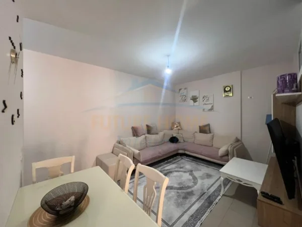 Tirane, shitet apartament 2+1 Kati 4, 99 m² 150.000 € (Unaza e Re , Kompleksi Fratari)