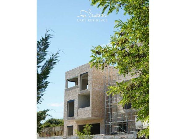 Tirane, shitet Vile 3 Katshe Kati 3, 356 m² 485.000 € (Swan Lake Residence)