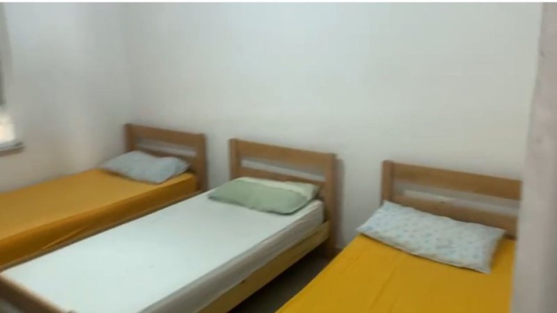 Tirane, jepet me qera apartament 2+1+Ballkon Kati 1, 100 m² 500 € (ASTIR)