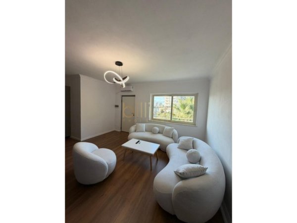 Durres, shitet apartament 2+1+Ballkon , 110 m² 148.000 € (Shkembi Kavajes)