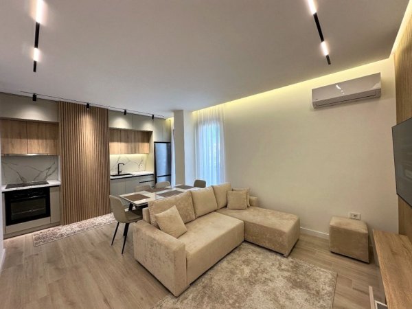Tirane, jepet me qera apartament 1+1 Kati 4, 55 m² 600 € (ne Don Bosko.)