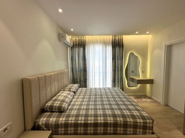 Tirane, jepet me qera apartament 1+1 Kati 4, 55 m² 600 € (ne Don Bosko.)