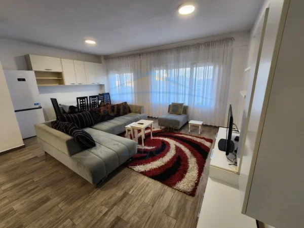 Tirane, jepet me qera apartament duplex Dublex Kati 0, 119 m² 650 € (KODRA E DIELLIT 2)