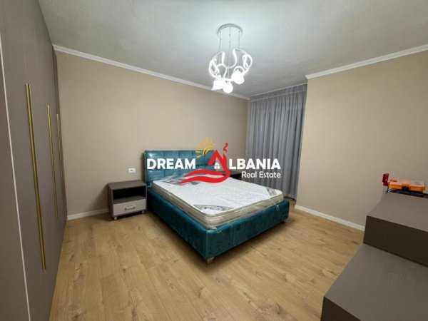 Tirane, shitet apartament 2+1+Ballkon Kati 7, 96 m² 150,000 € (Ne Yzberisht, prane Nela 6)