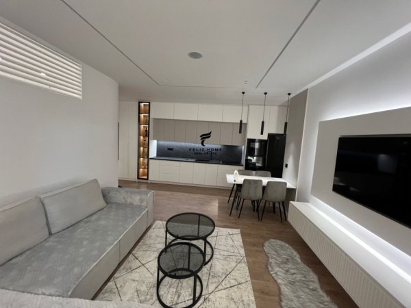 Tirane, jepet me qera apartament 2+1 Kati 1, 100 m² 800 € (LIQENII FARKES)