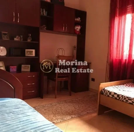Tirane, shitet Vile 2 Katshe , 223 m² 250.000 € (Kodra e Priftit)