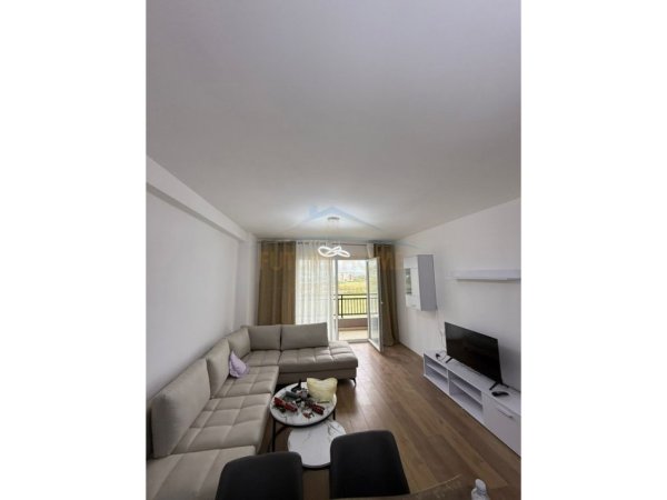 Tirane, jepet me qera apartament 2+1 Kati 4, 108 m² 600 € (Astir , Vila L)