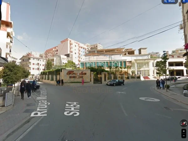 Tirane, shitet ambjent biznesi , 399 m² 400.000 € 