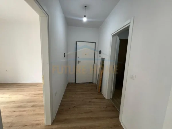Tirane, shitet apartament 1+1 Kati 6, 64 m² 135.000 € (Porcelan , Rezidenca Erli)