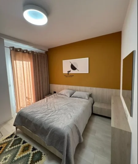 Tirane, jepet me qera apartament 2+1 Kati 2, 110 m² 750 € (ALI DEMI)