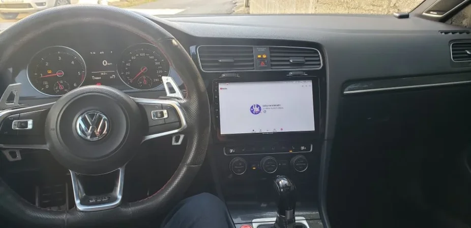 Tirane, shes makine Golf 7 GTD Nafte, e bardhë automatik Kondicioner 170 km 13.500 €