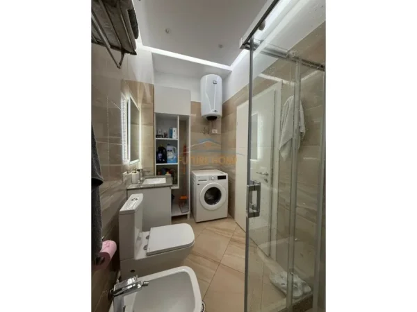 Tirane, shitet apartament+verande | Penthouse Kati 5, 260 m² 300.000 € (QESARAK)