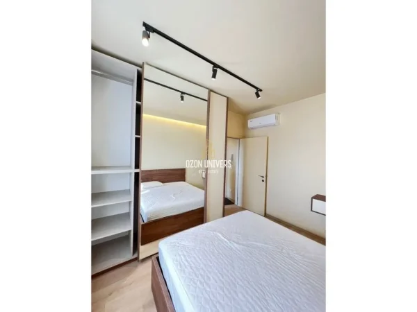 Tirane, jepet me qera apartament 1+1+Ballkon Kati 6, 60 m² 750 € (Ministria e Drejtësisë, Bulevardi Zogu i Parë Tirana, Albania)
