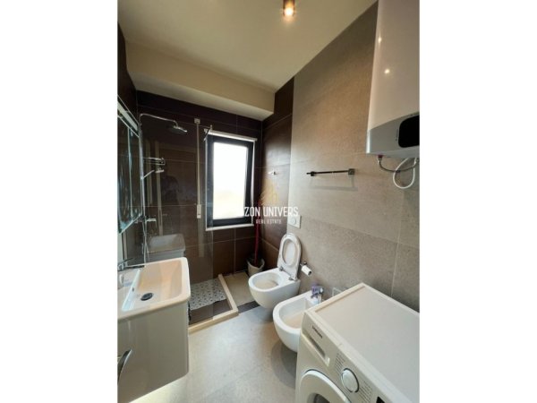 Tirane, jepet me qera apartament 1+1+Ballkon Kati 6, 60 m² 850 € (Ministria e Drejtësisë, Bulevardi Zogu i Parë Tirana, Albania)