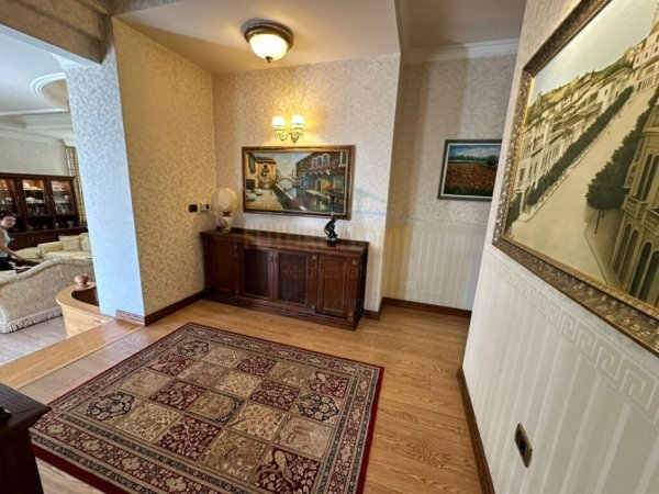 Tirane, shitet apartament+verande | Penthouse Kati 6, 241 m² 570.000 € 
