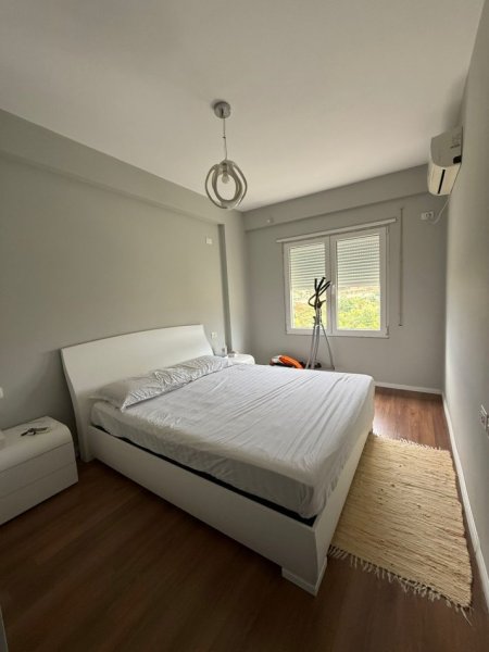 Tirane, jepet me qera apartament duplex 2+1+Ballkon Kati 1, 110 m² 1.100 € (Rezidenca&quot;Kodra e Diellit&quot;2)