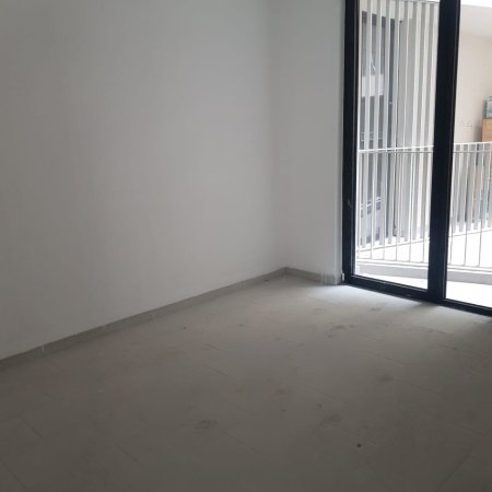 Tirane, jap me qera apartament 3+1+Ballkon Kati 4, 120 m² 1.250 € (mine peza)
