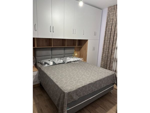 Tirane, jepet me qera apartament 2+1+Ballkon Kati 9, 90 m² 650 € (Pranë kompleksit Turdiu, ish Fusha e Aviacionit)