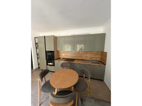 Durres, shitet apartament 1+1 Kati 1, 56 m² 77.000 € (Shkembi i Kavajes)