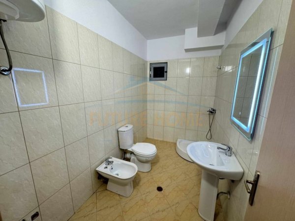 Tirane, shitet apartament 2+1 Kati 5, 71 m² 125.000 €