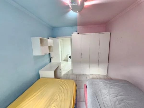 Tirane, jepet me qera apartament 2+1 Kati 2, 80 m² 600 € (rruga e elbasanit)