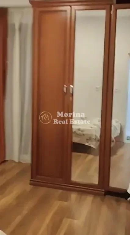 Tirane, jepet me qera apartament 1+1 Kati 1, 65 m² 500 € (Porcelan)