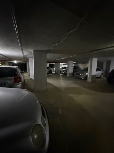 Tirane, shitet garazh | post parkimi Kati -1, 1.300 m² 405.000 € (RRUGA 5 MAJI)