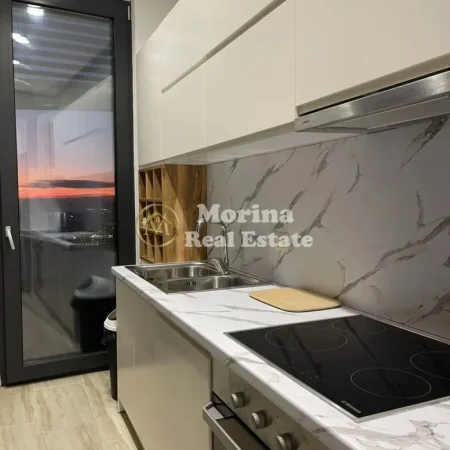 Tirane, jepet me qera apartament 2+1+Ballkon Kati 2, 120 m² 500 € (Panorama, Residence Villa, Linze)