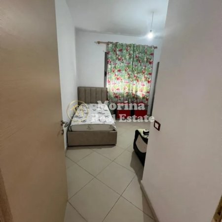 Tirane, jepet me qera apartament 2+1+Ballkon Kati 5, 115 m² 550 € (Astir)